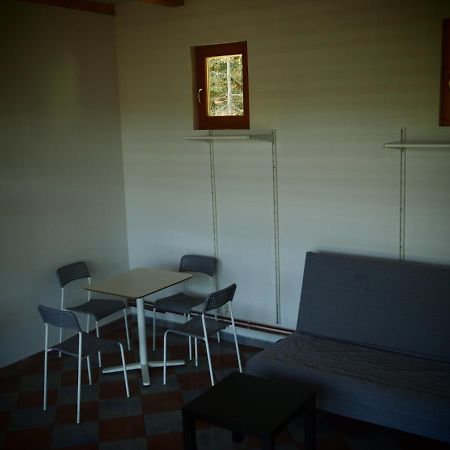 Srub U Lanovky Hostel Ramzová Екстериор снимка