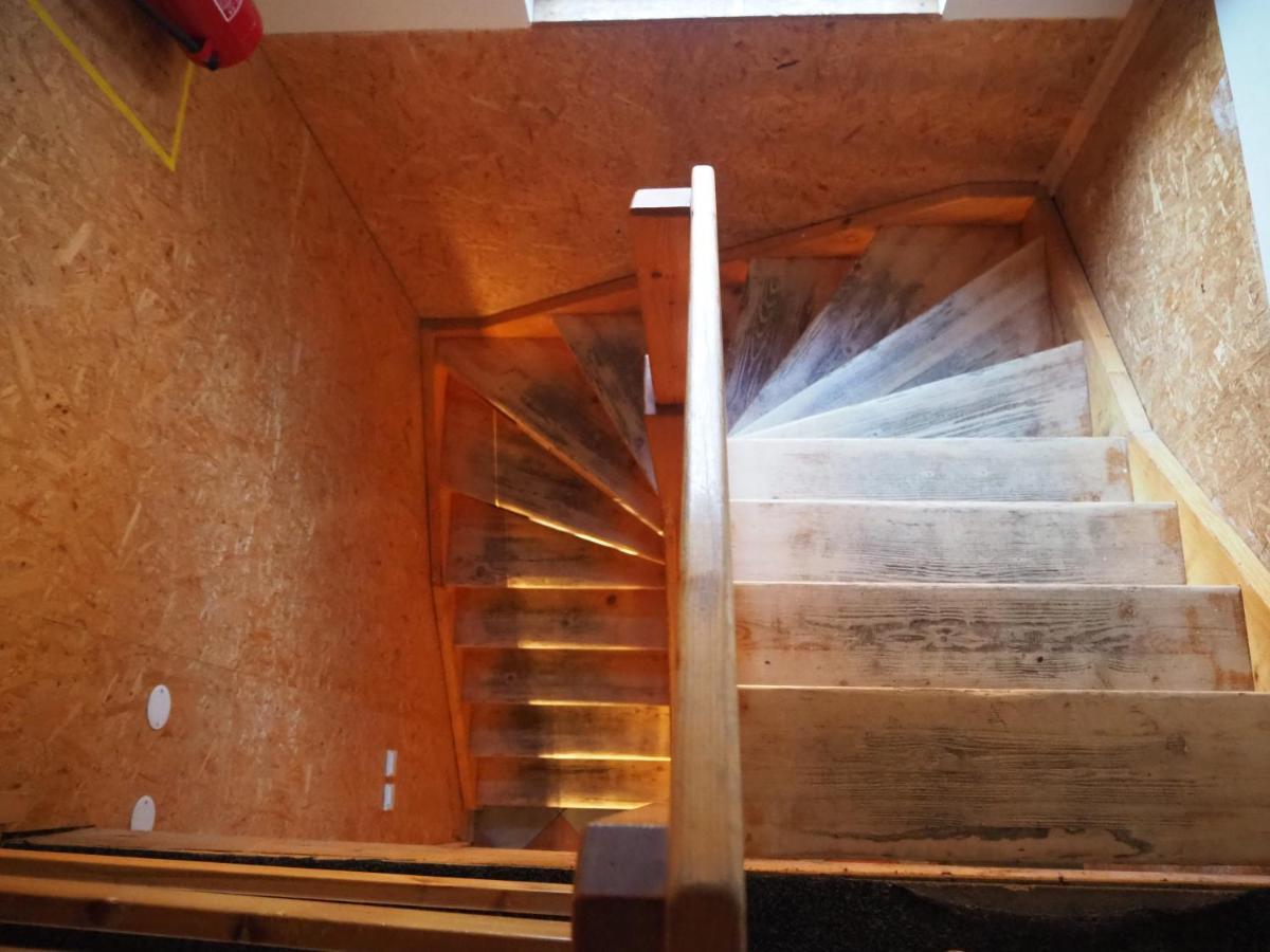 Srub U Lanovky Hostel Ramzová Екстериор снимка